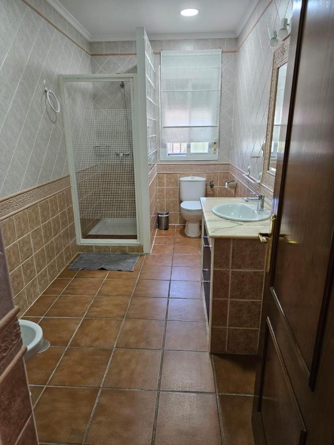 Villa Torrealta, 4000 M2 Кадис Екстериор снимка